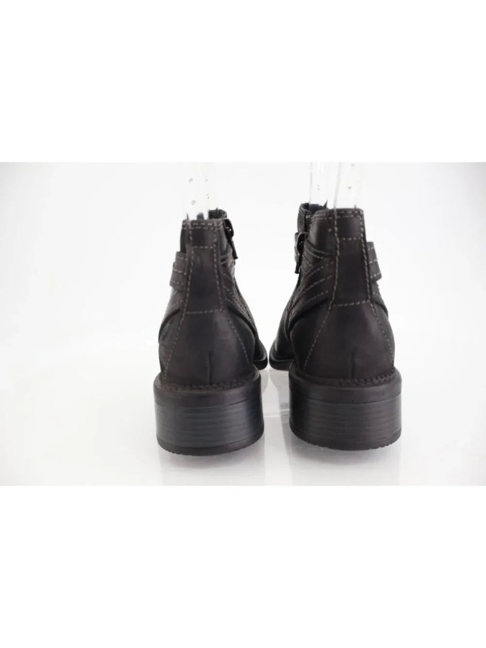 Clarks item shown