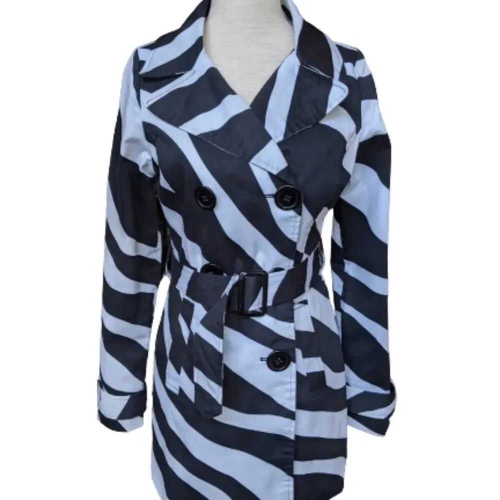 Rue21 Belted Zebra Striped Jacket Size Medium