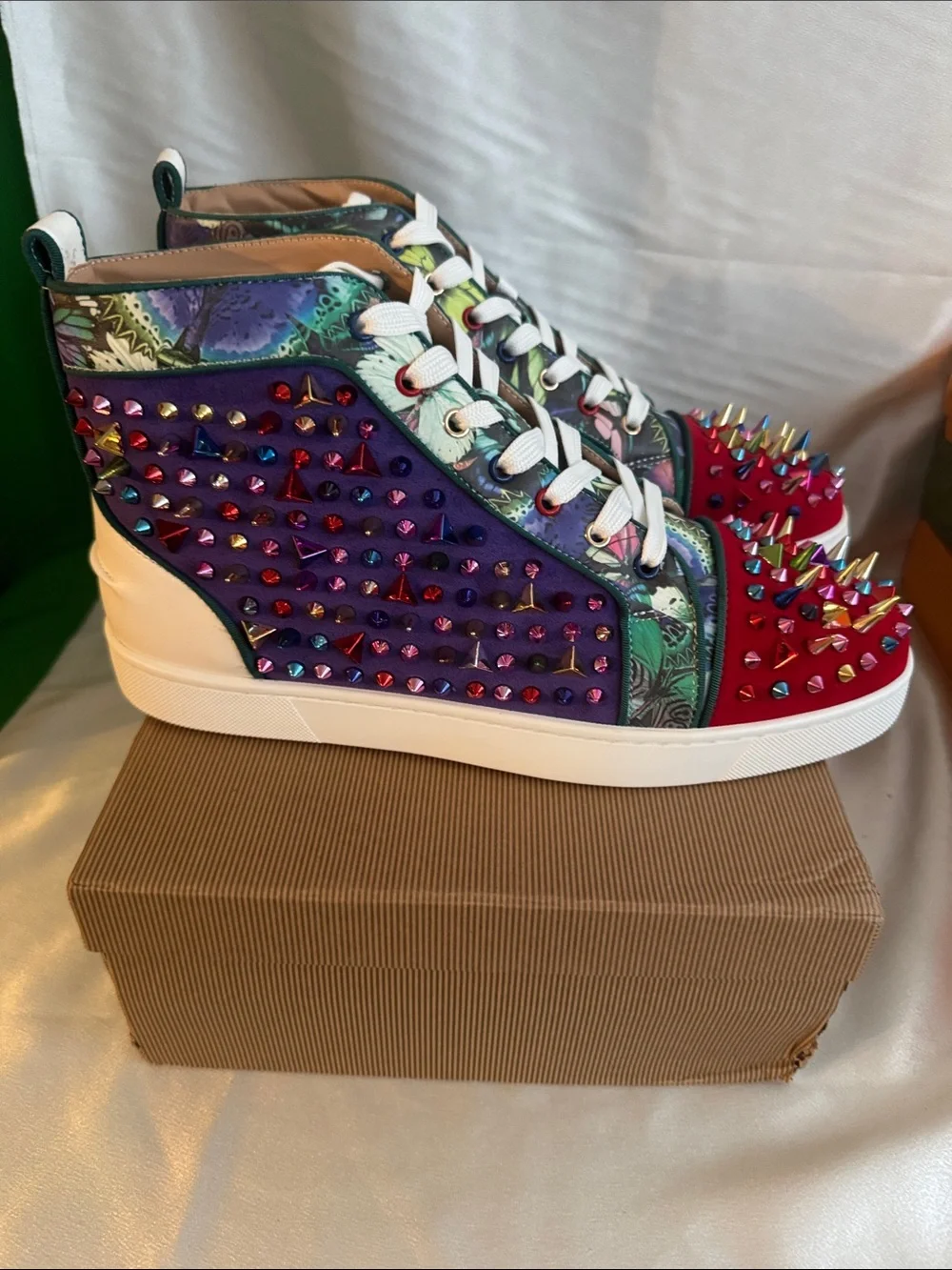 Christian Louboutin new these