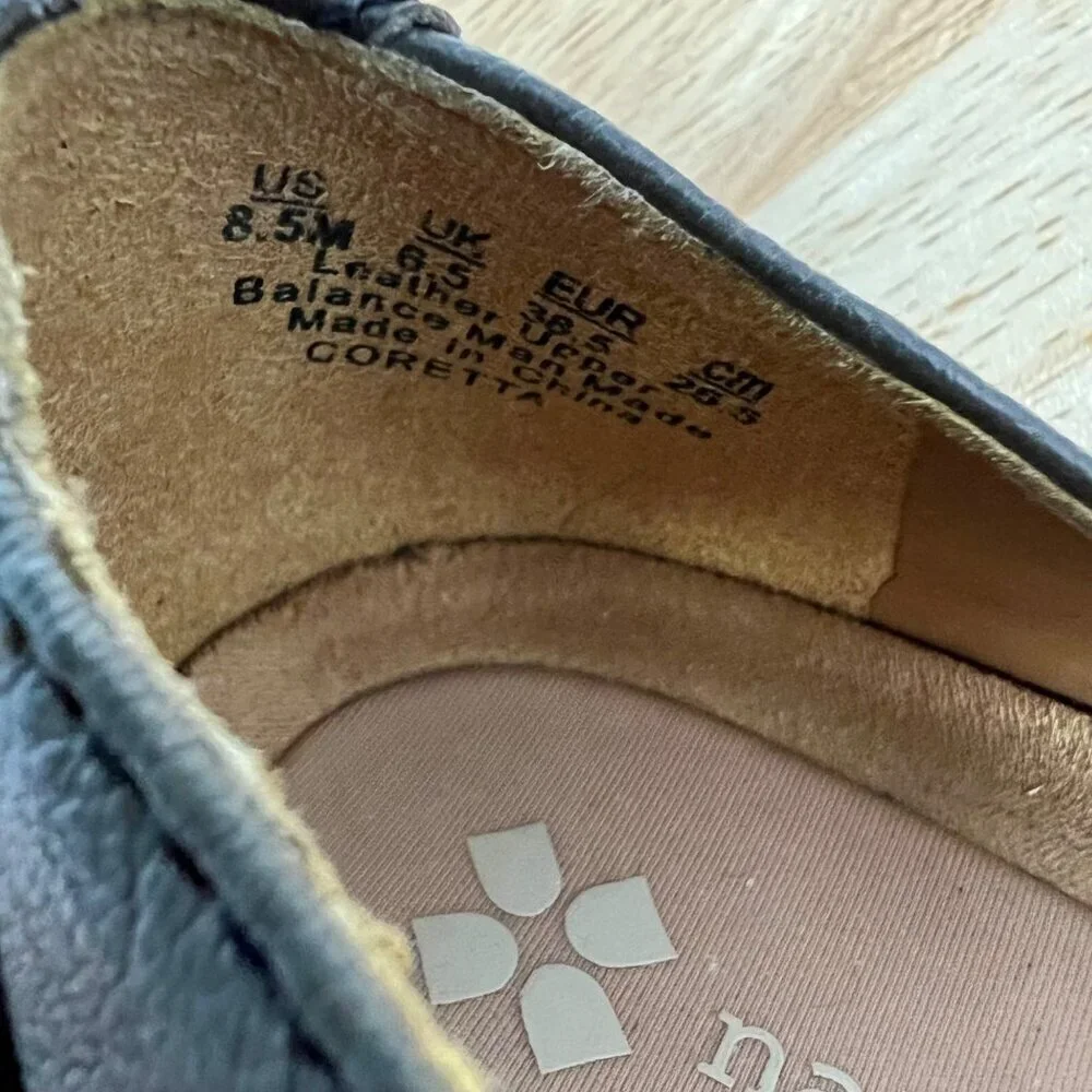 Naturlizer expect loafer 4”