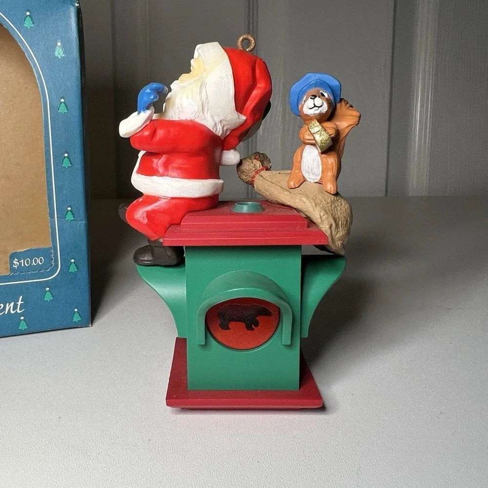 Vintage‎ Christmas ornament Hallmark City Lights Santa 1984 Hooks to Tree Lights