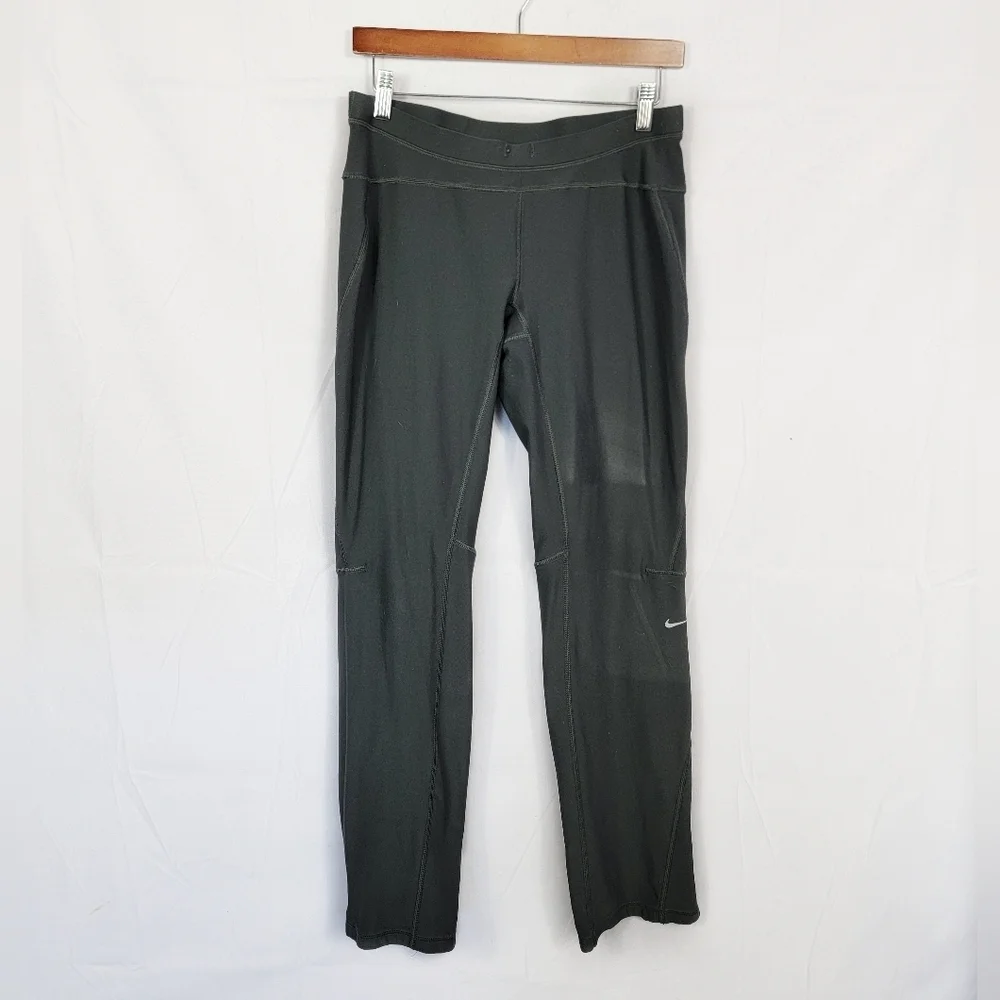 Women's Medium Nike Pants