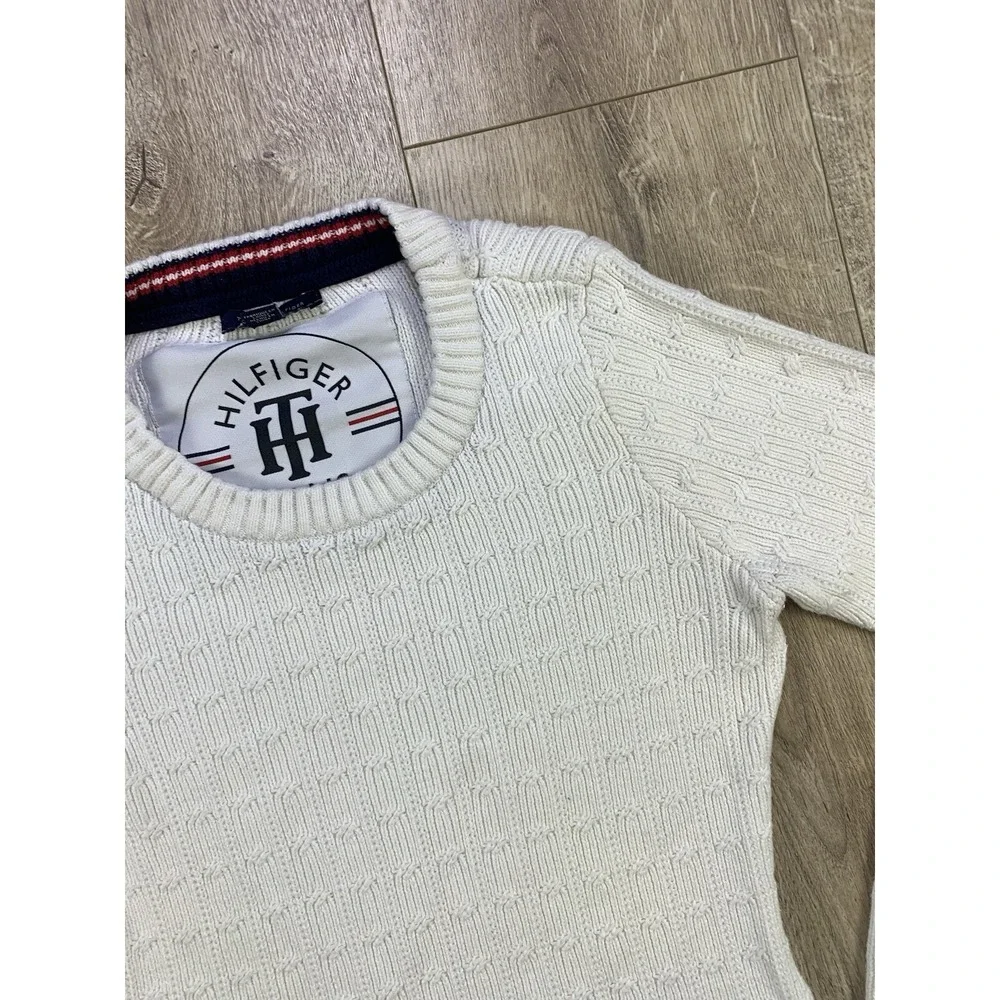 Tommy Hilfiger ***view photos