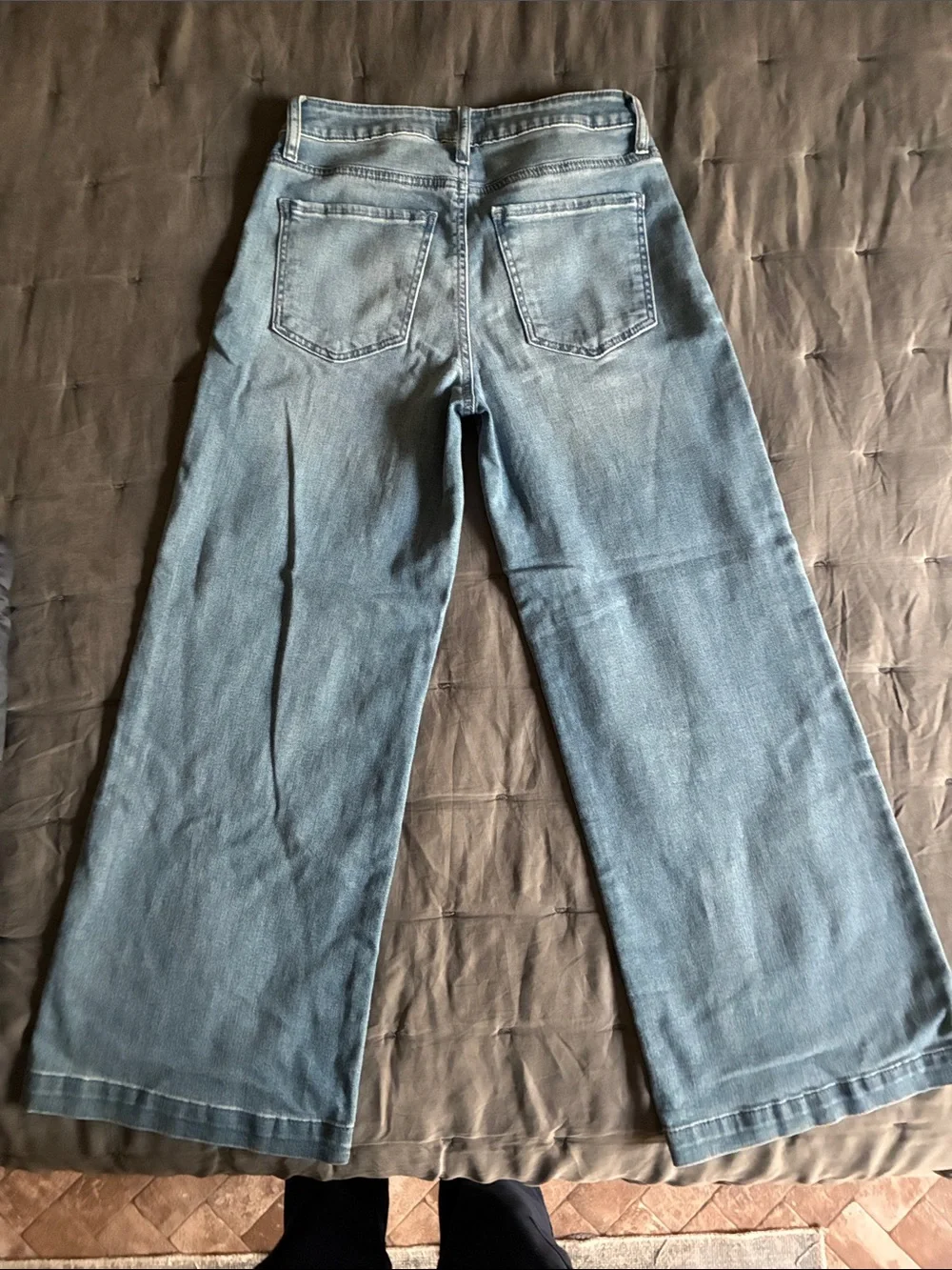 Kut from the Kloth 10 wash 23