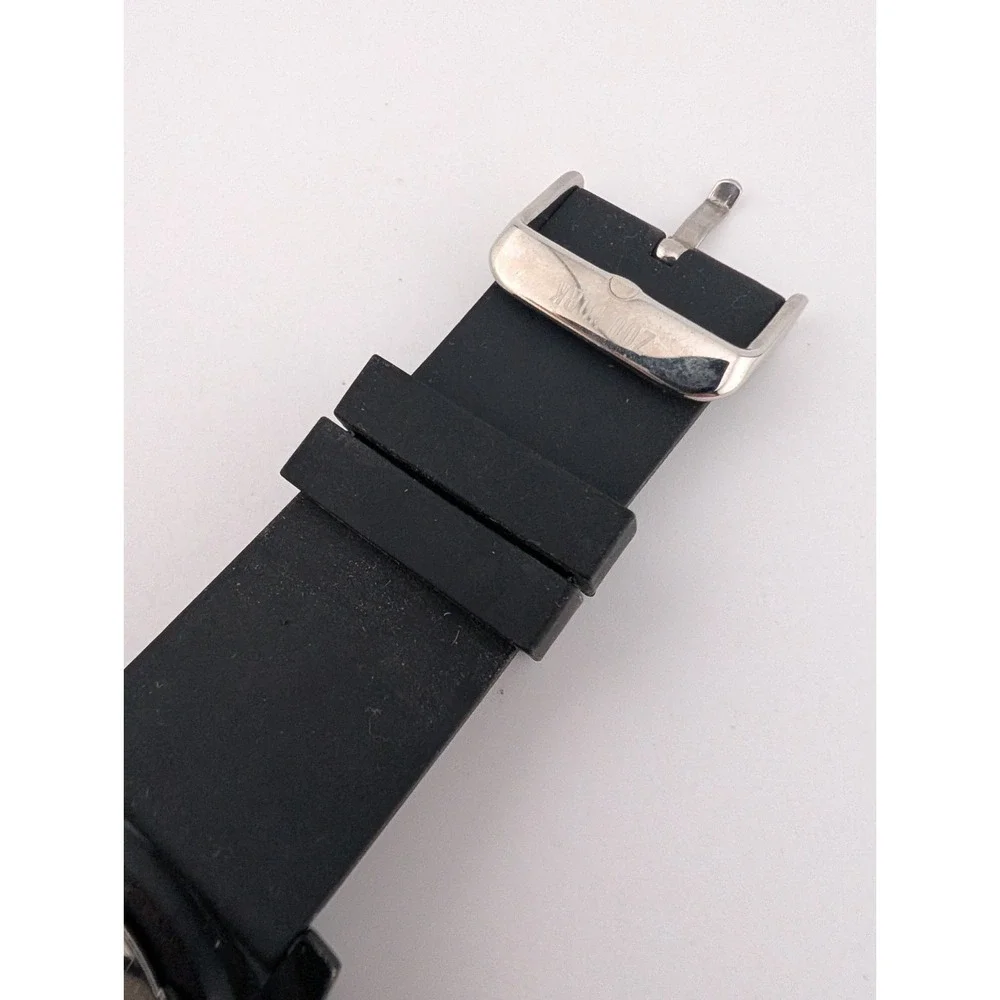 Zoo York Men's Watch‎ 50mm Case Black Silicone Band- New Battery