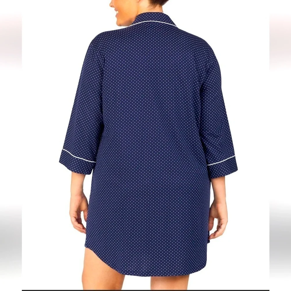 Lauren Ralph Lauren leave comment