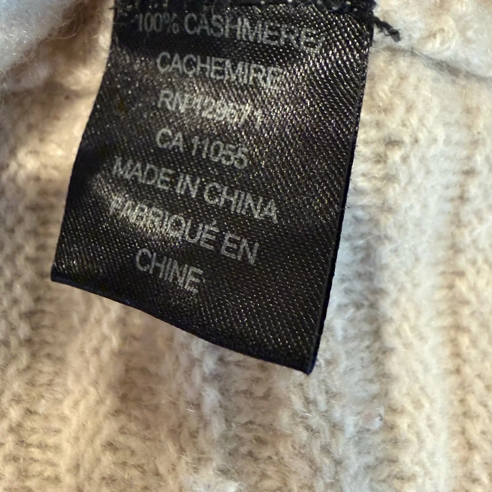 360 Cashmere beautiful 100%