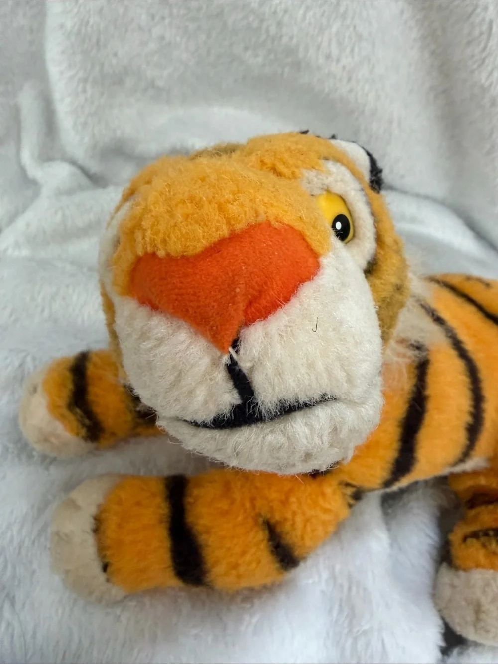 Disney 11 paws