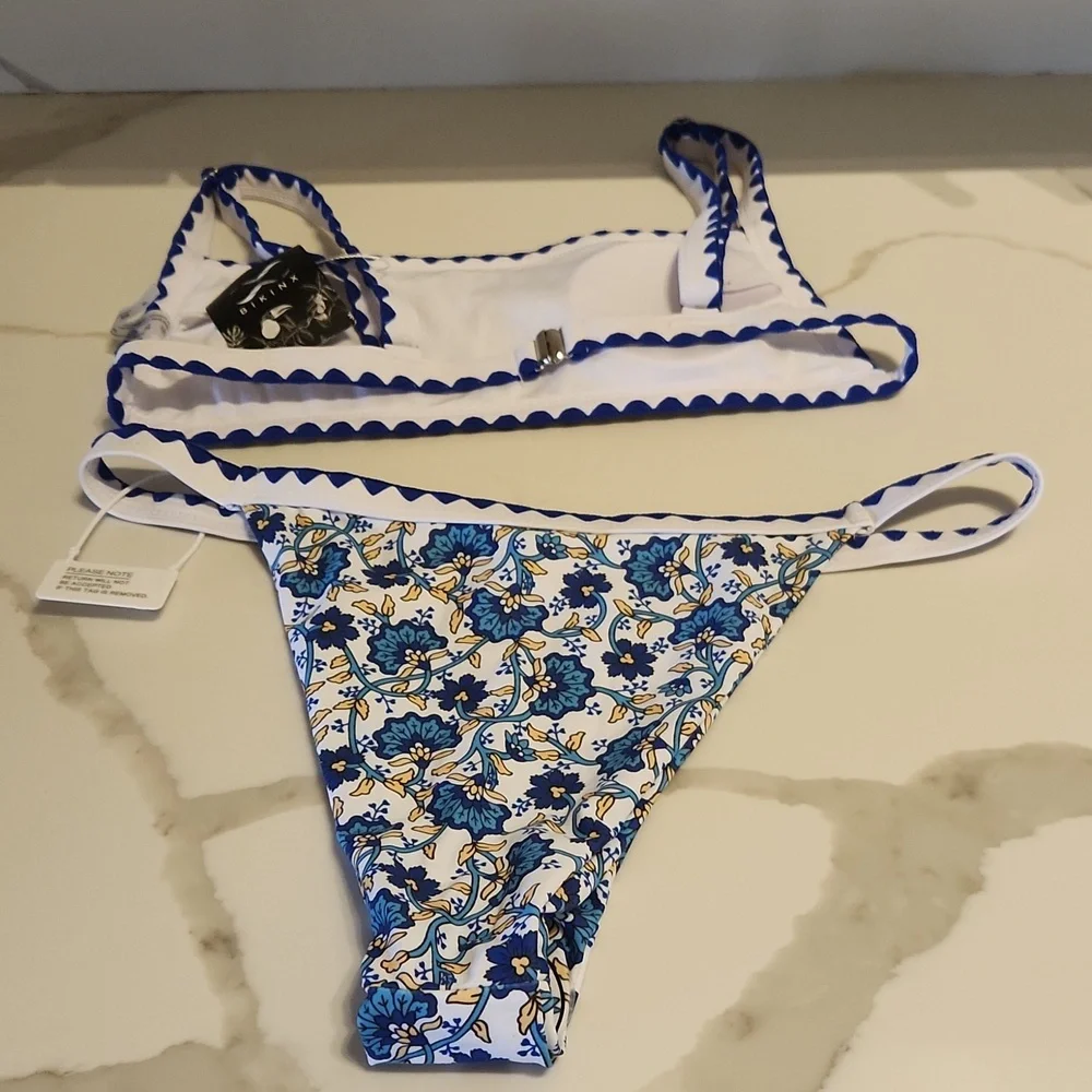 Sexy Thong Bikini Ditsy Floral Color Blue/white sz‎ S