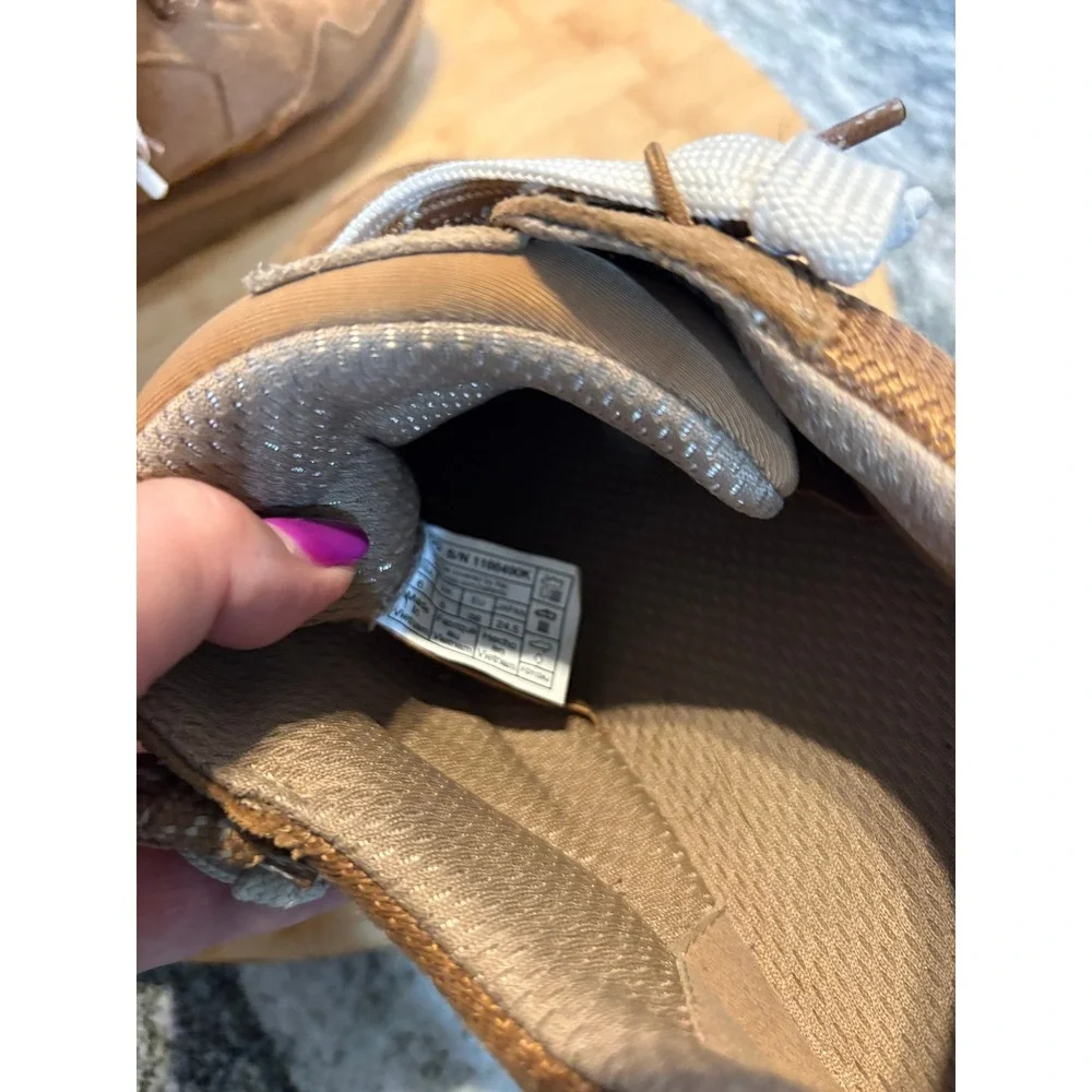 UGG Kids Lowmel Chestnut Suede Sneakers Tan 1166490K Size 6Y