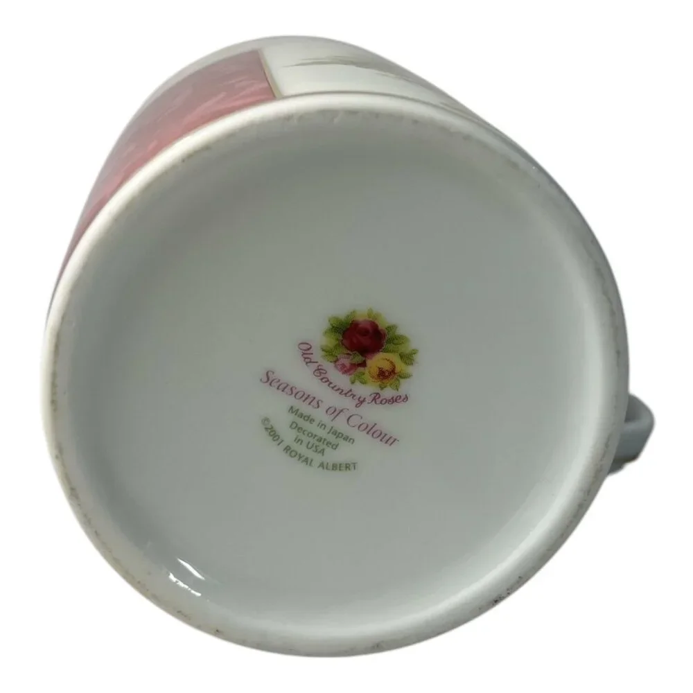 Royal Albert vintage 2001