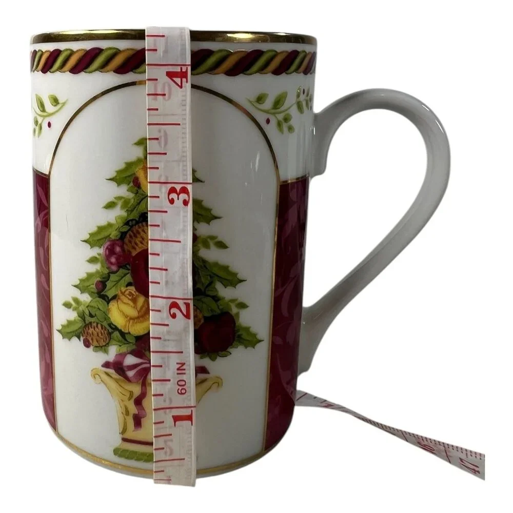 Royal Albert vintage 2001