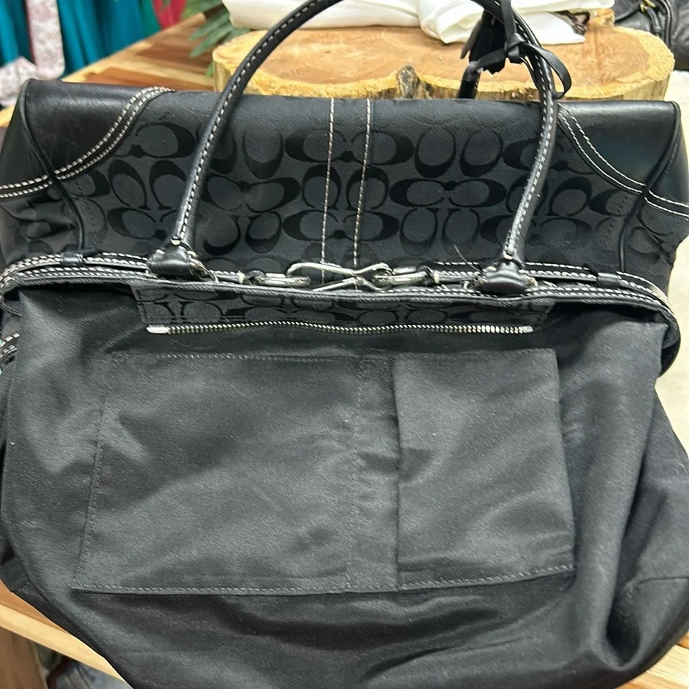 COACH HAMPTONS XL BLACK SIGNATURE BUSINESS CARRYALL TOTE BAG PURSE RARE dust bag