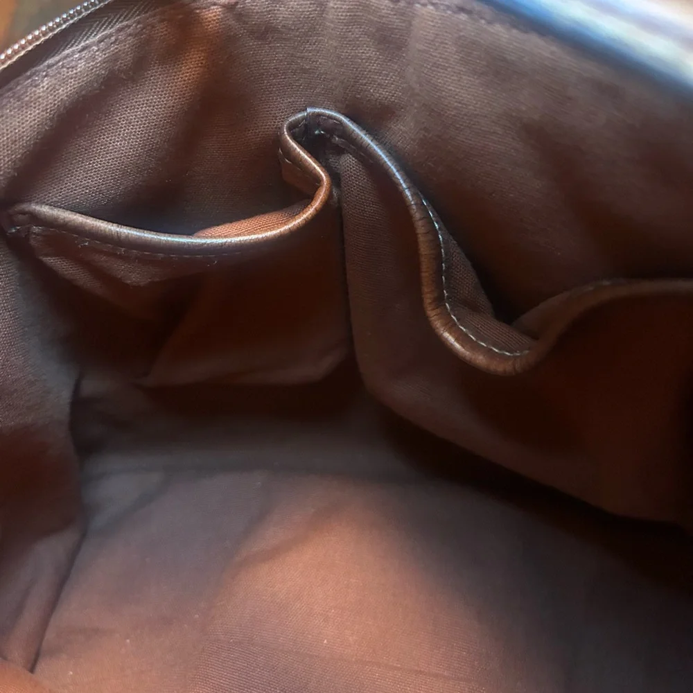N/A fossil leather
