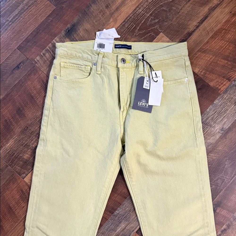 Levis brand levi