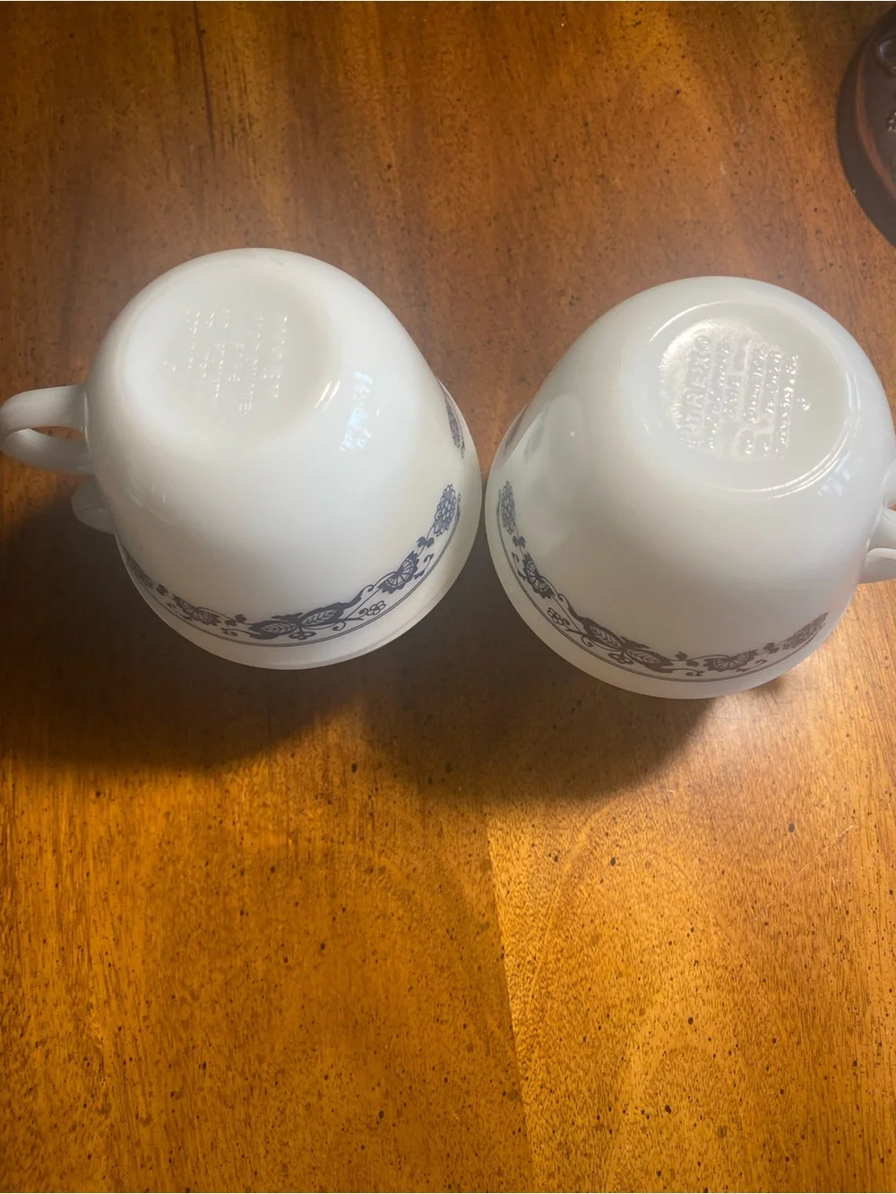 Pyrex four teacups