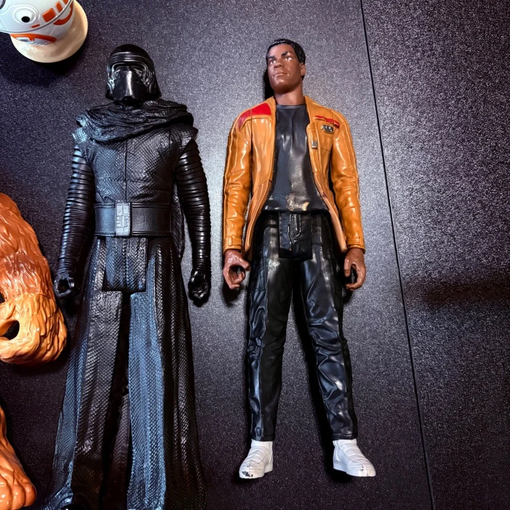Hasbro chewbacca kylo