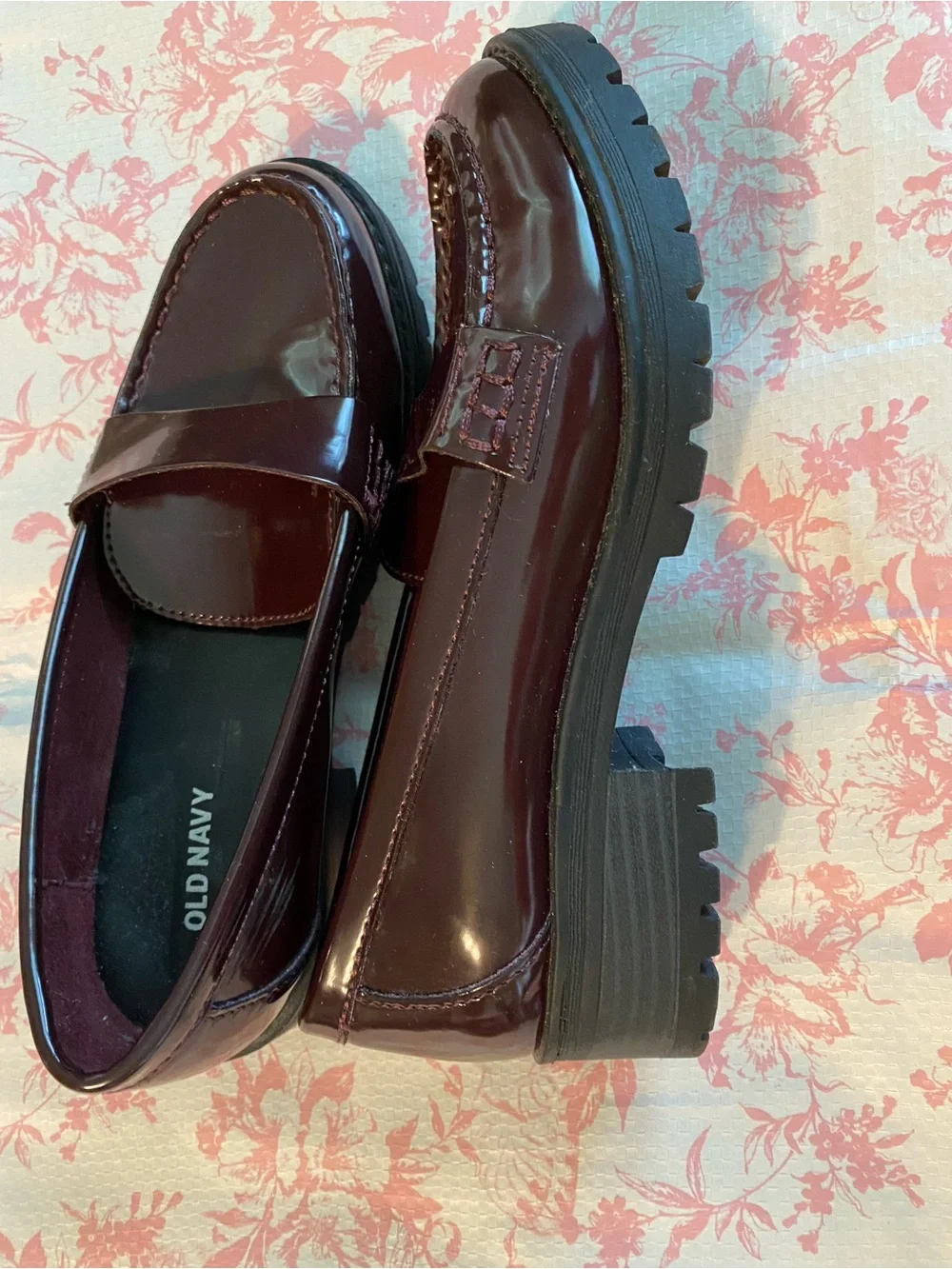 Old Navy sleek patent