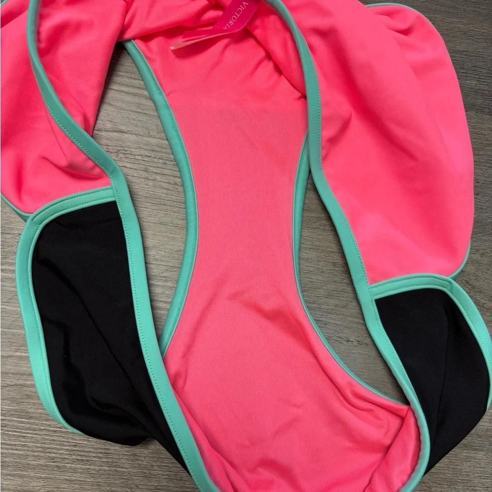 Victorias Secret color block
