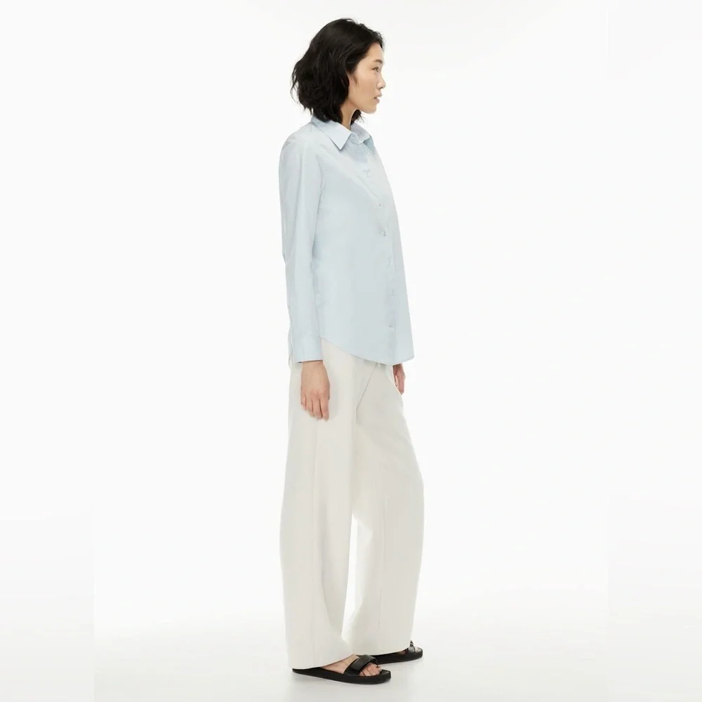 Aritzia new brand tags
