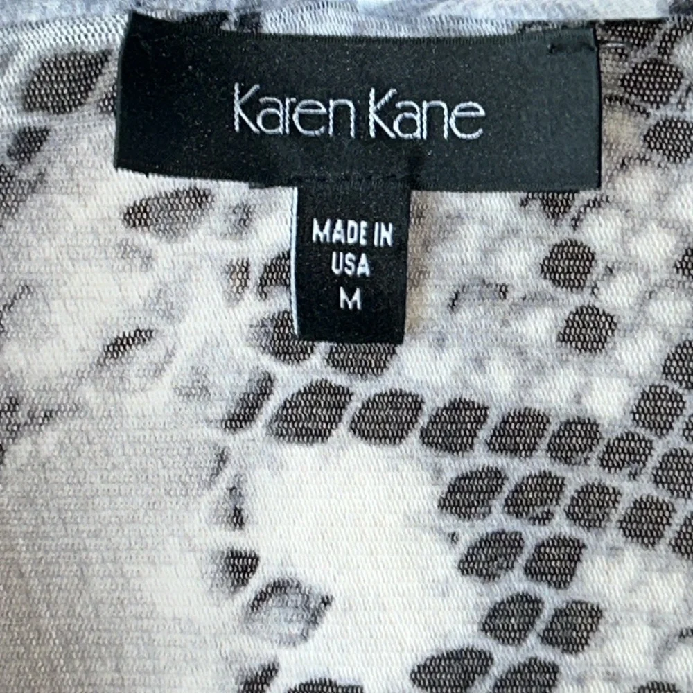 Karen Kane Sheer Snakeskin LS Top M Black/Gray Maximalist Gathered Waist USA