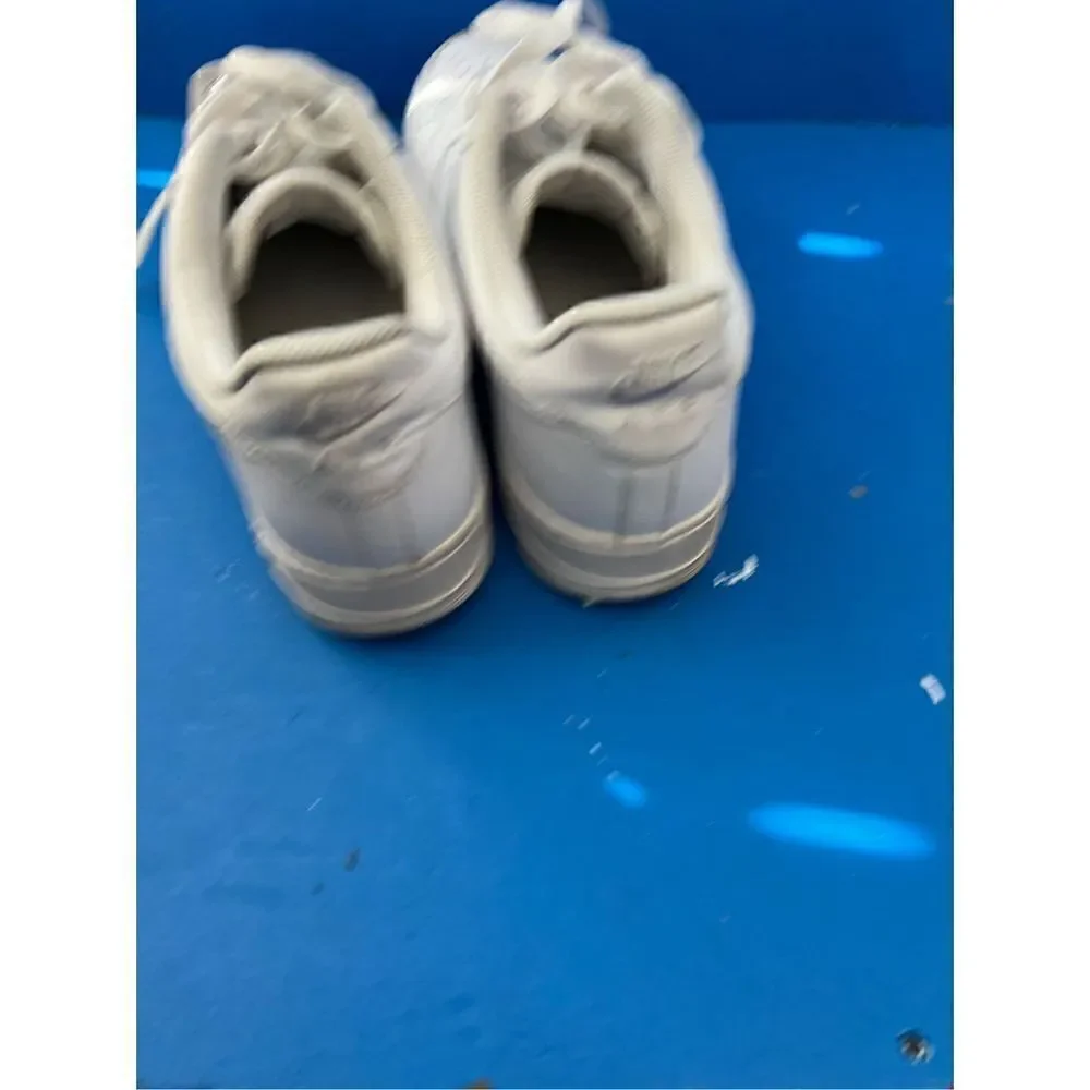 Nike please see