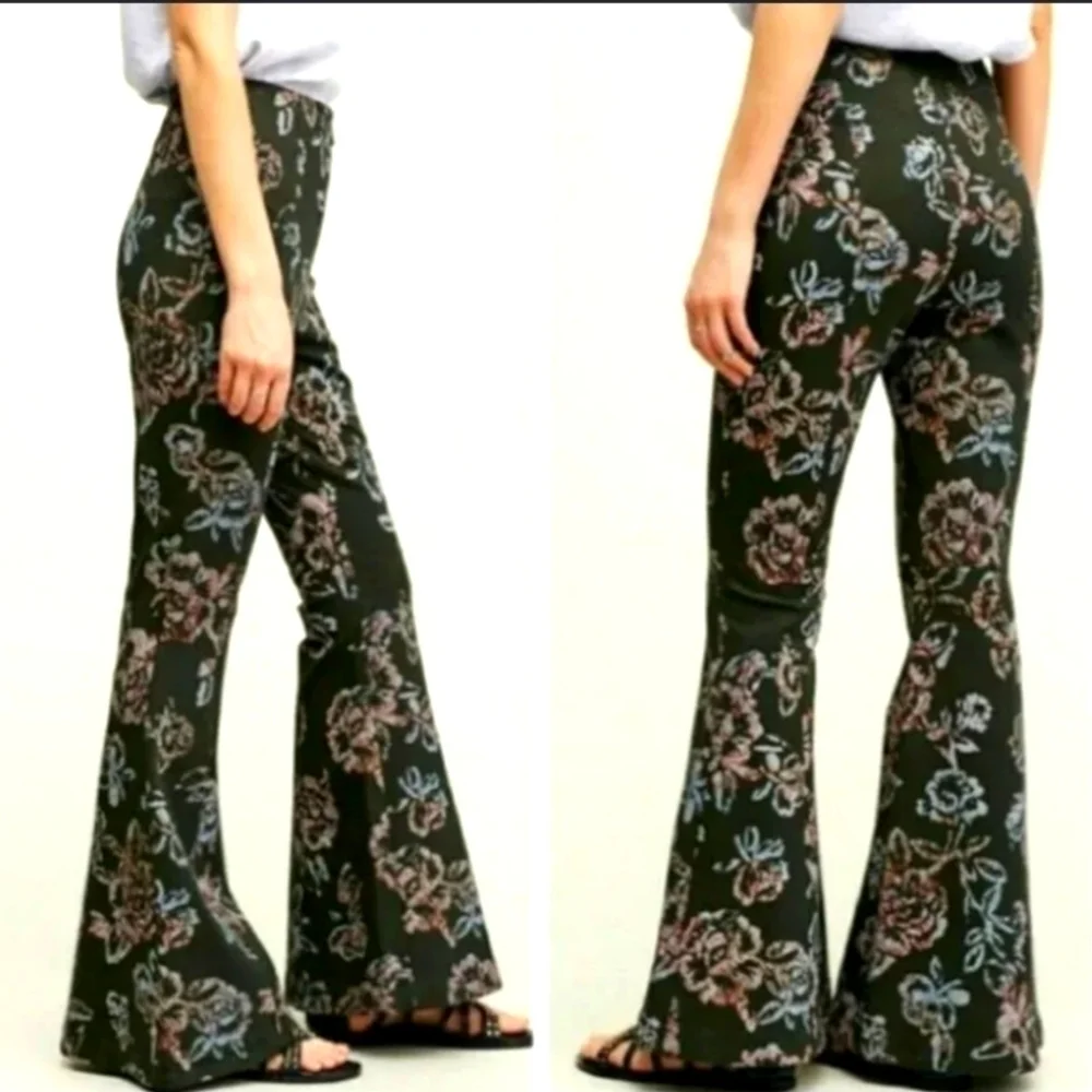 Free People Born to be Wild wide leg flare pants size 6 high waist exposed zip