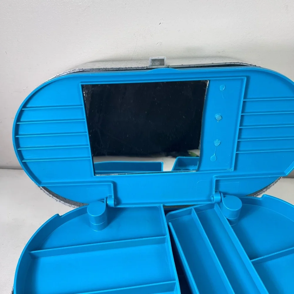 Caboodles small case