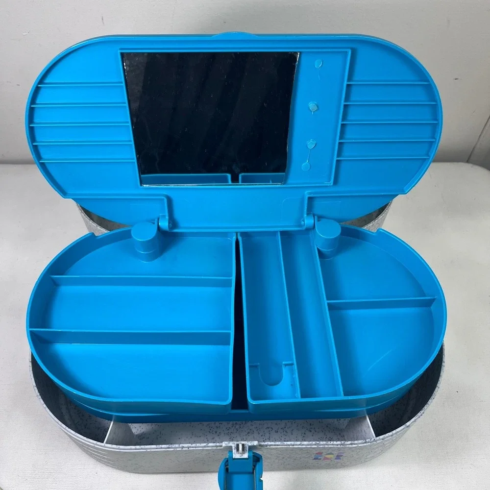 Caboodles gift y2k turquoise