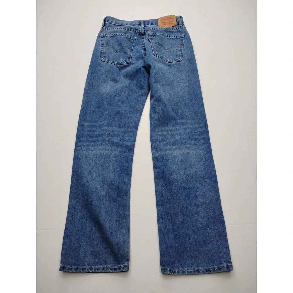 Levis used no