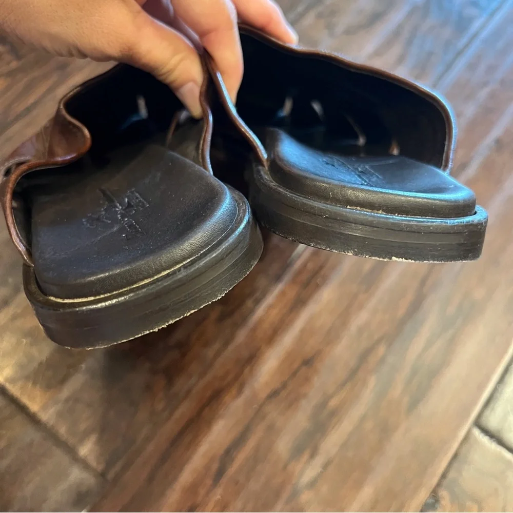 Tommy Bahama Men's Brown Leather Slide Sandals