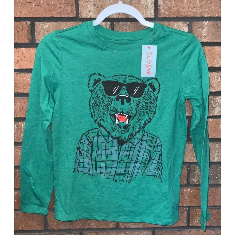 Cat & Jack Boys Green Bear with Sunglasses Long Sleeve Graphic Tee Shirt M 8/10