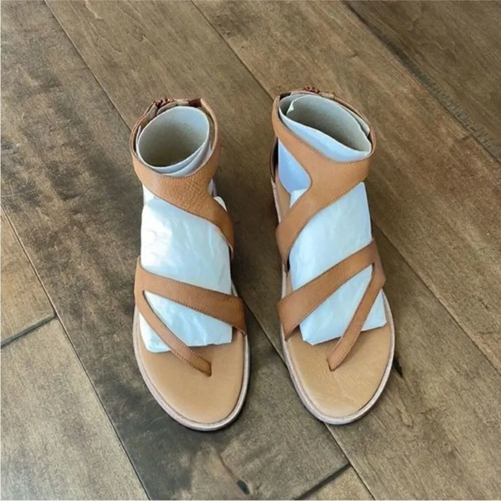 Free People brand new