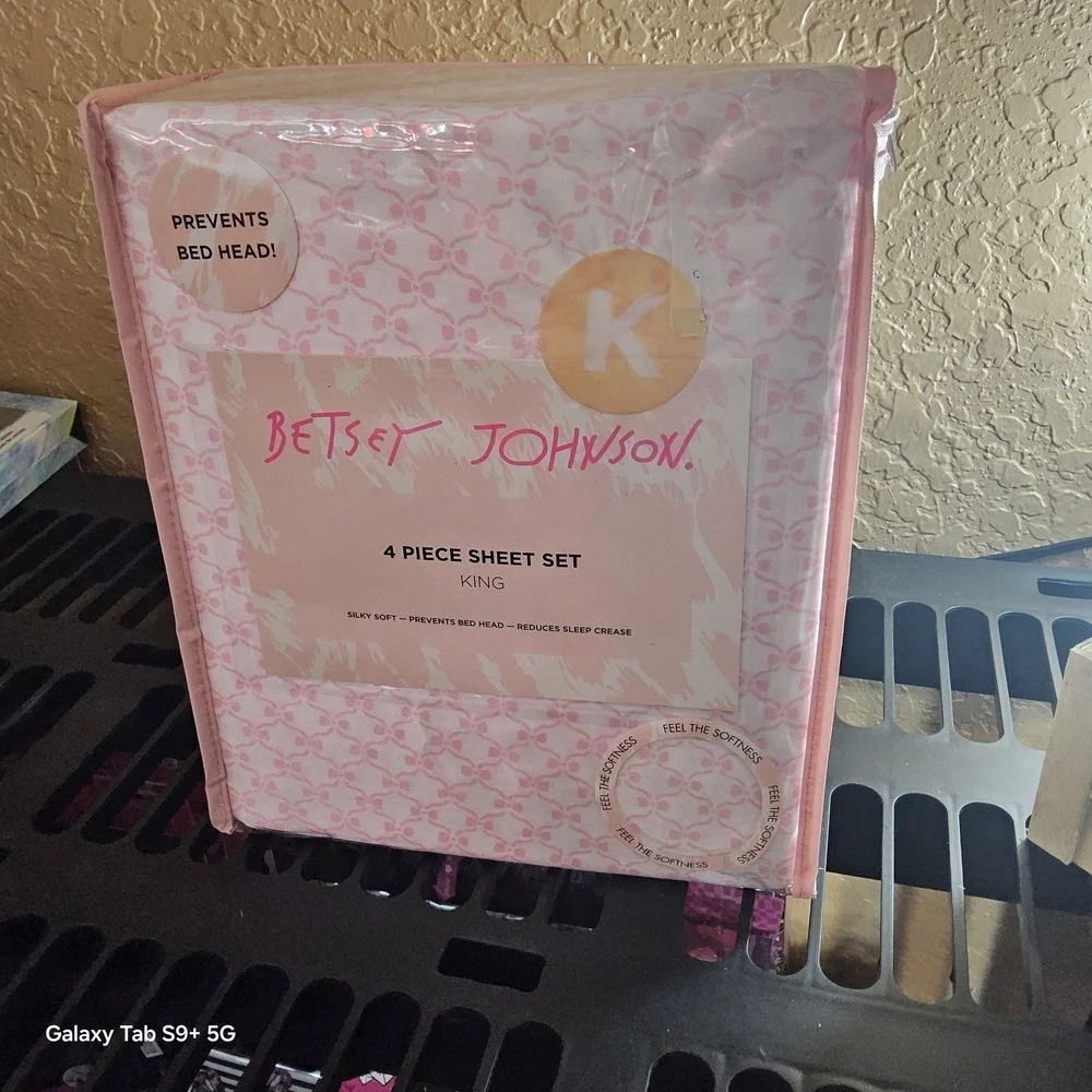 Betsey Johnson stylish pink