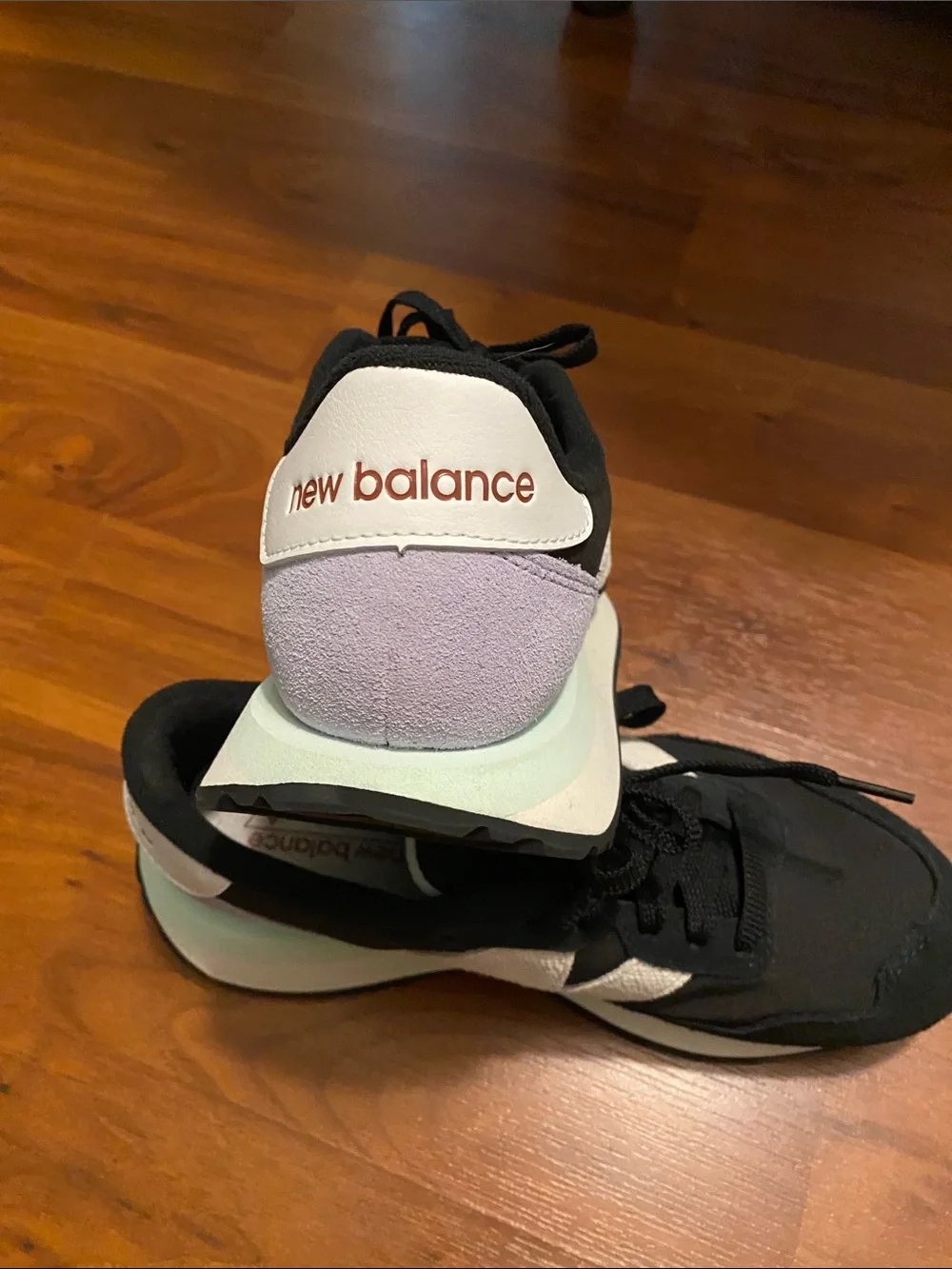 New Balance stylish low