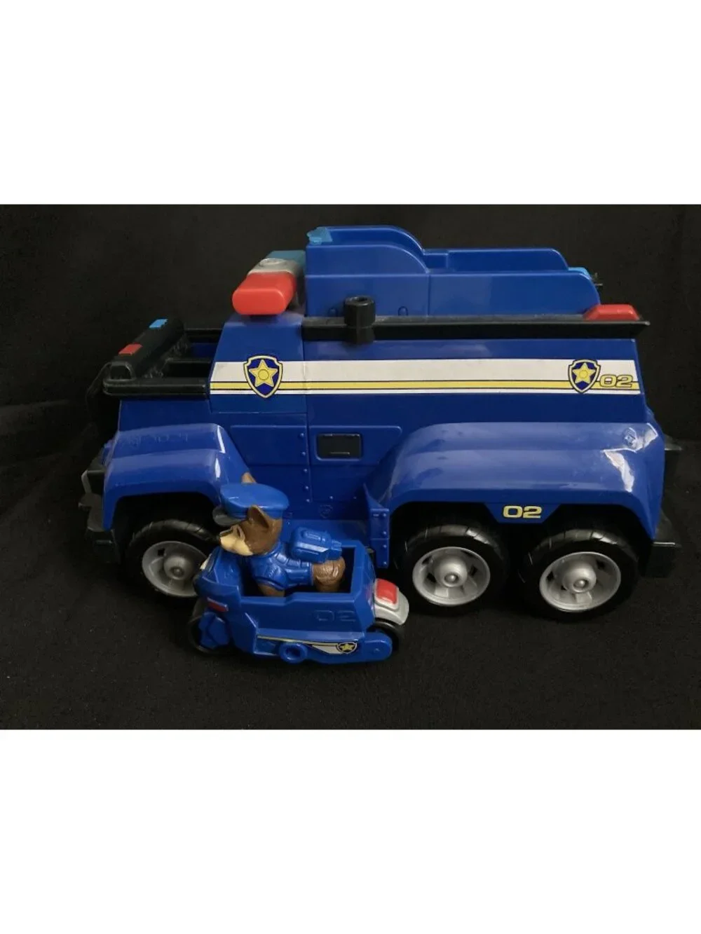 PAW Patrol Chase Ultimate Rescue Police Cruiser Vehicle Toy