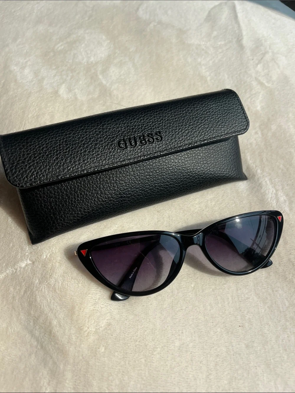 Guess Black Cat Eye Sunglasses with Dark Gradient Lenses