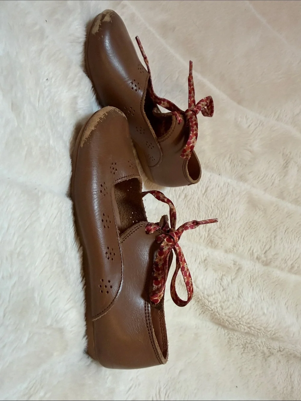 Adelisa & Co comfortable brown