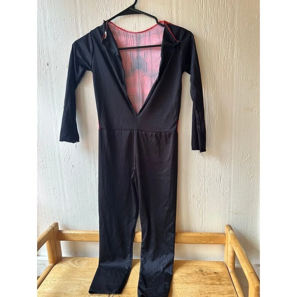 Marvel outfit good lightweight
