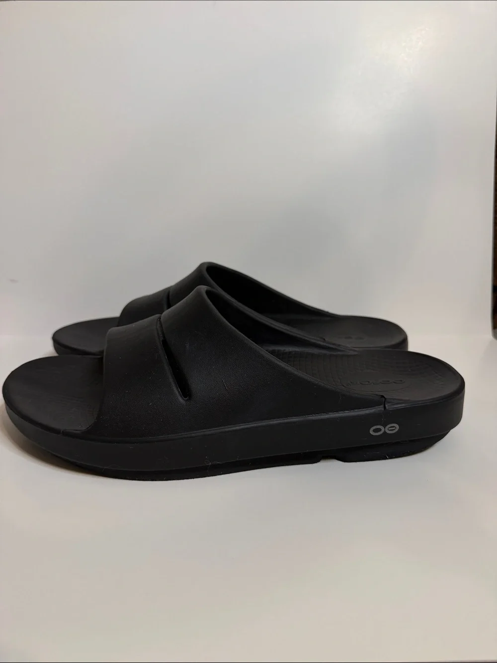 OOFOS ooahh black