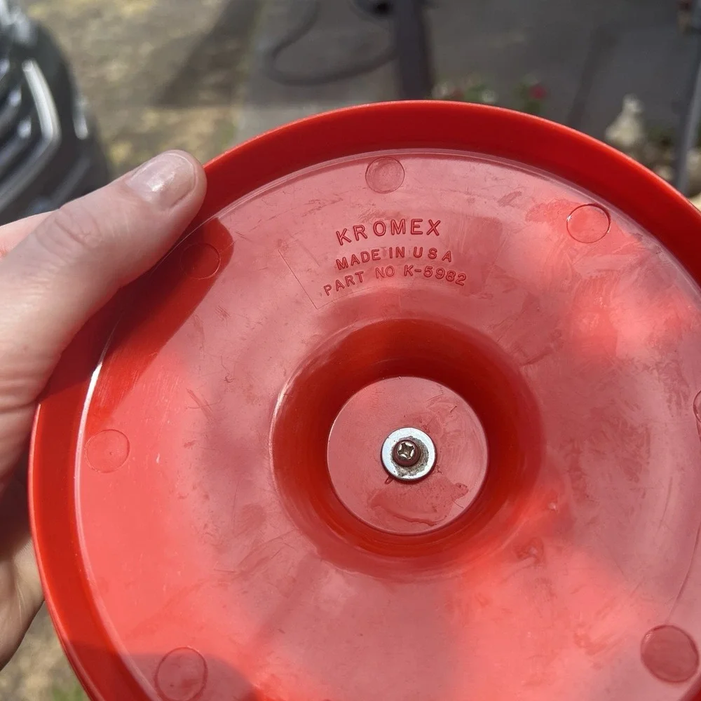 Kromex aluminum canisters