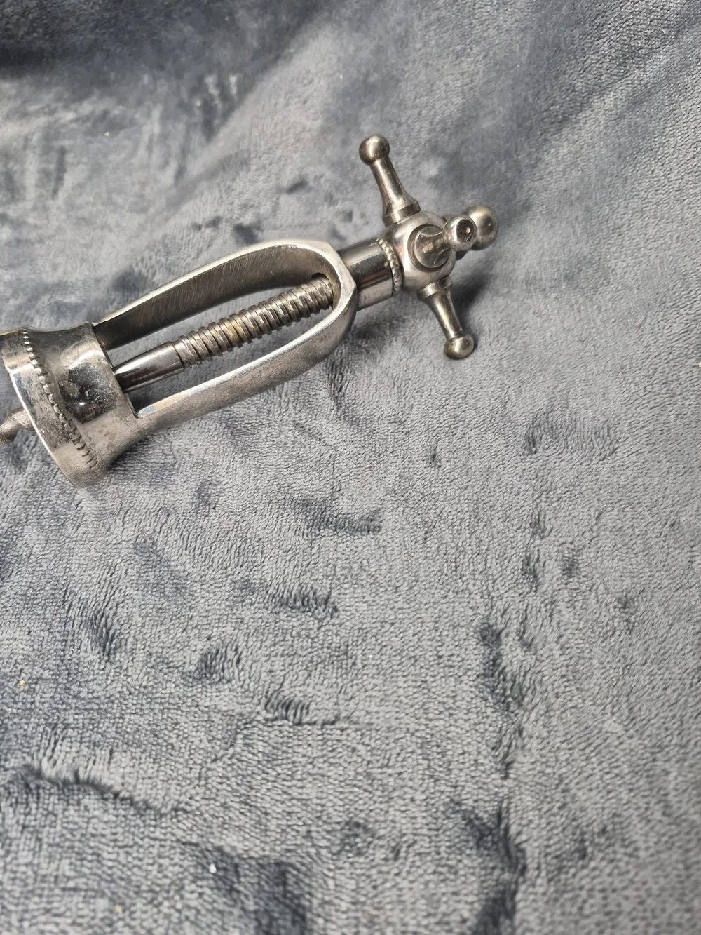 The Unbranded Brand all metal