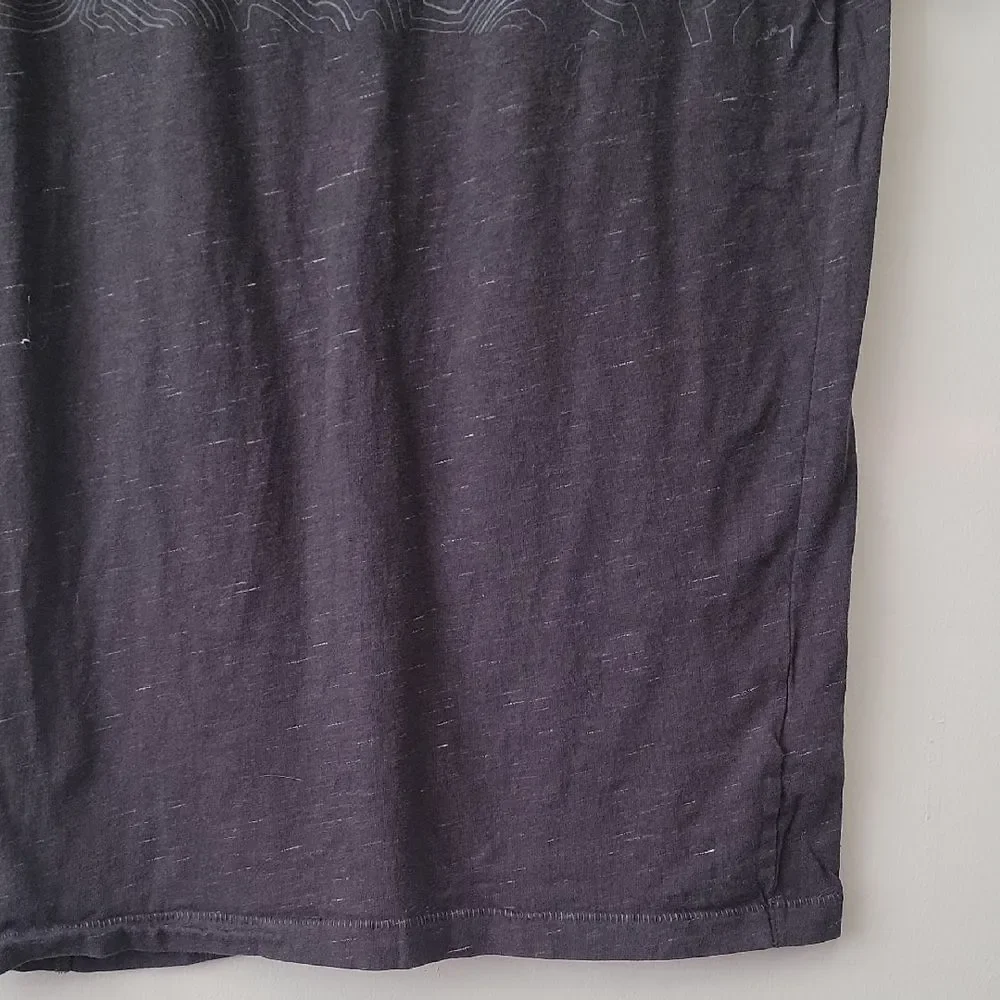The North Face wear preloved logo