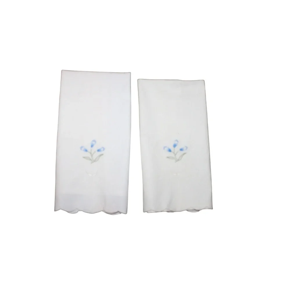 Set of 2 Vintage Hand Towels‎ Blue Floral Embroidery, Scalloped Edge