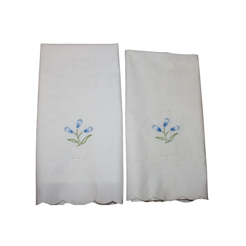Set of 2 Vintage Hand Towels‎ Blue Floral Embroidery, Scalloped Edge