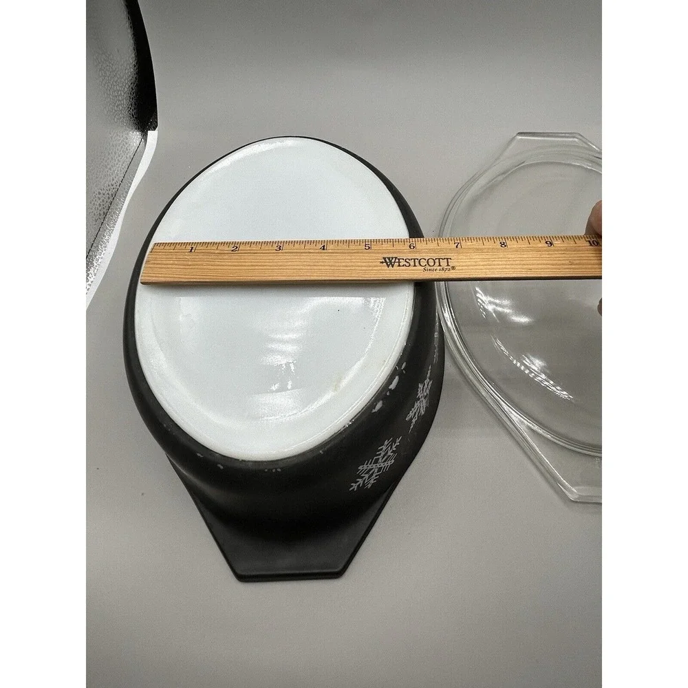 Pyrex preowned no
