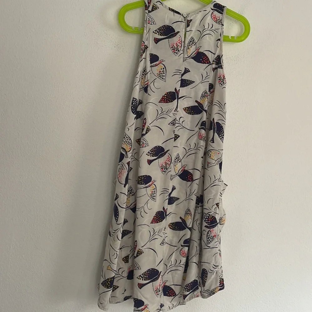 Old Navy button back