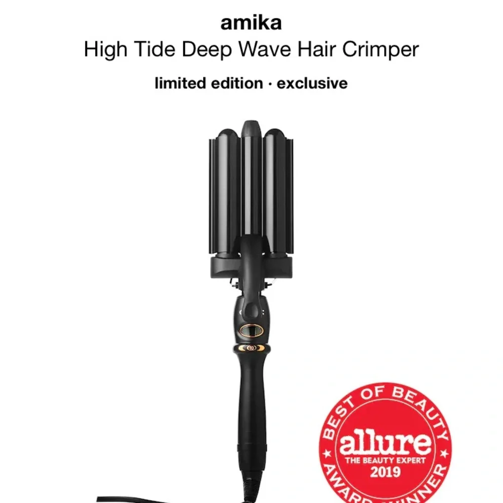 BNIB Amika beach waver