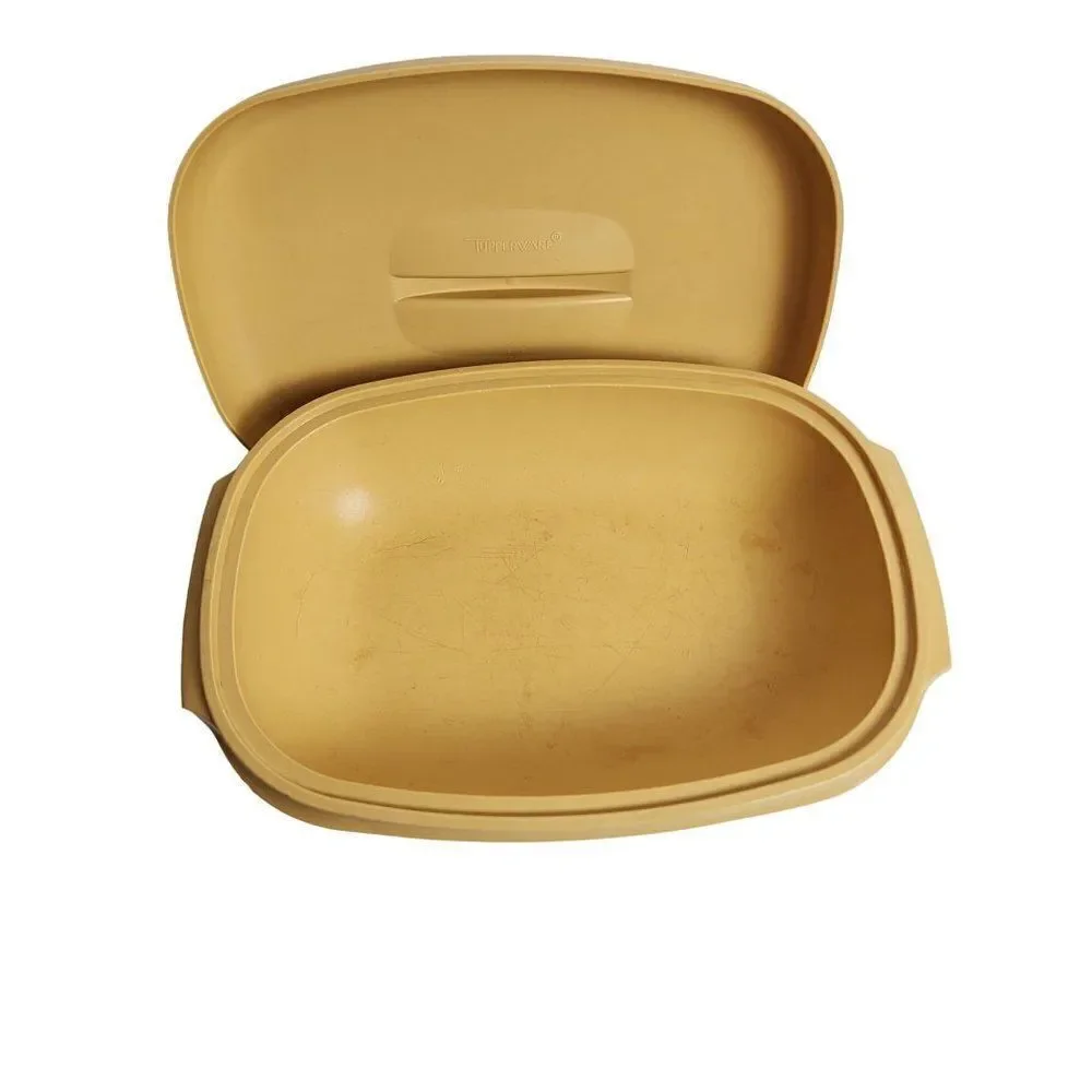 Tupperware vintage harvest