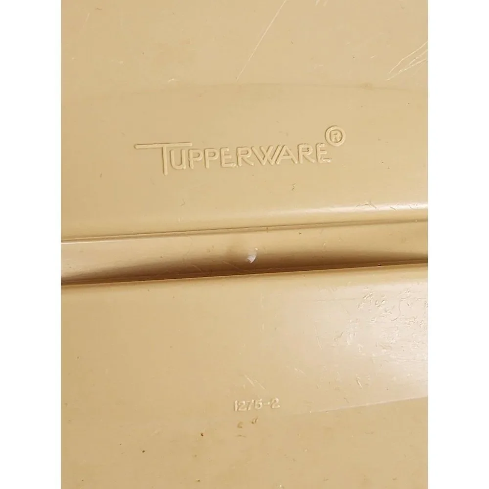 Tupperware vintage harvest